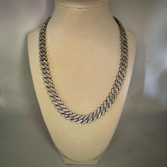 NWOT 14K White Gold Plate Stainless Steel Cuban Design Link Chain Men’s Necklace - Picture 10 of 10